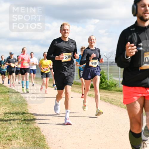 14.09.2025 - Airport Race Dr. Thomas Lammeyer http://msf.ph/oto/8876231 14.09.2025 12:21:02 Laufen 422, 840, 80, 530, 980 meine-sportfotos.de