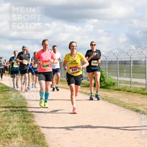 14.09.2025 - Airport Race Dr. Thomas Lammeyer http://msf.ph/oto/8876267 14.09.2025 12:21:05 Laufen 59, 4110, 165, 4226, 10, 840, 4053, 307 meine-sportfotos.de