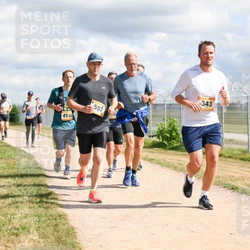 14.09.2025 - Airport Race Dr. Thomas Lammeyer http://msf.ph/oto/8876321 14.09.2025 12:21:08 Laufen 129, 4110, 597, 343 meine-sportfotos.de