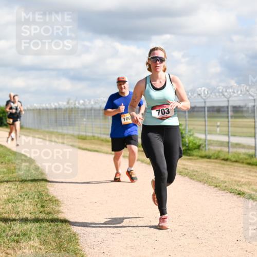 14.09.2025 - Airport Race Dr. Thomas Lammeyer http://msf.ph/oto/8876597 14.09.2025 12:21:26 Laufen 100, 703 meine-sportfotos.de