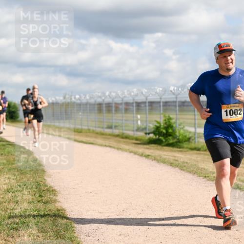 14.09.2025 - Airport Race Dr. Thomas Lammeyer http://msf.ph/oto/8876623 14.09.2025 12:21:28 Laufen 23, 0, 1002 meine-sportfotos.de