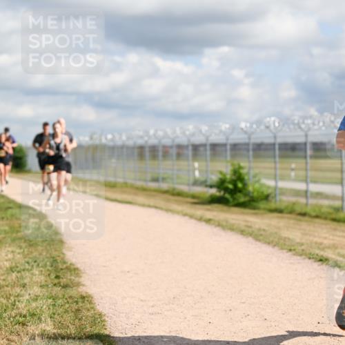 14.09.2025 - Airport Race Dr. Thomas Lammeyer http://msf.ph/oto/8876633 14.09.2025 12:21:28 Laufen 1002, 23 meine-sportfotos.de
