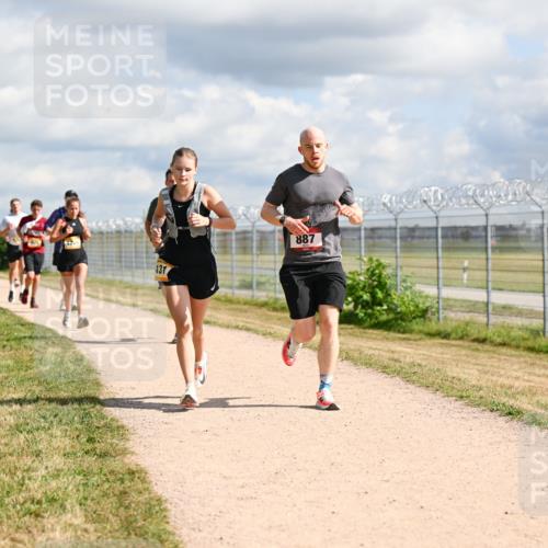 14.09.2025 - Airport Race Dr. Thomas Lammeyer http://msf.ph/oto/8876639 14.09.2025 12:21:31 Laufen 137, 887 meine-sportfotos.de