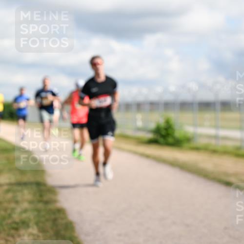 14.09.2025 - Airport Race Dr. Thomas Lammeyer http://msf.ph/oto/8876791 14.09.2025 12:21:40 Laufen  meine-sportfotos.de