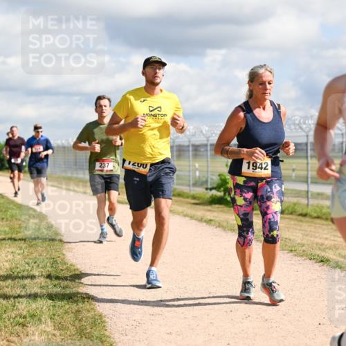 14.09.2025 - Airport Race Dr. Thomas Lammeyer http://msf.ph/oto/8876893 14.09.2025 12:21:48 Laufen 237, 1200, 1942 meine-sportfotos.de
