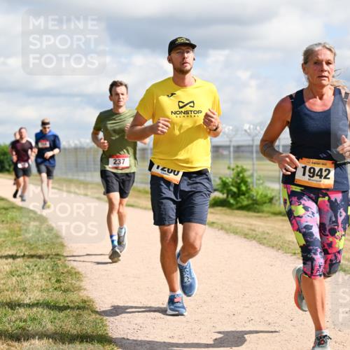 14.09.2025 - Airport Race Dr. Thomas Lammeyer http://msf.ph/oto/8876897 14.09.2025 12:21:48 Laufen 237, 1200, 1942 meine-sportfotos.de