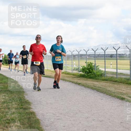 14.09.2025 - Airport Race Dr. Thomas Lammeyer http://msf.ph/oto/8876941 14.09.2025 12:21:56 Laufen 1100, 671, 2179 meine-sportfotos.de