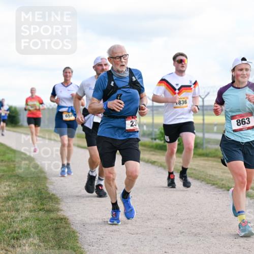14.09.2025 - Airport Race Dr. Thomas Lammeyer http://msf.ph/oto/8876994 14.09.2025 12:22:04 Laufen 658, 23, 836, 863 meine-sportfotos.de