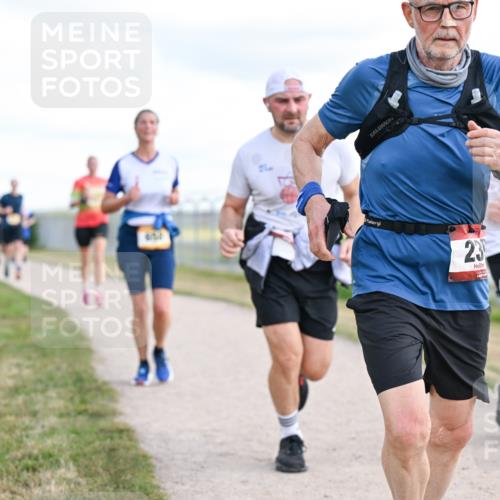 14.09.2025 - Airport Race Dr. Thomas Lammeyer http://msf.ph/oto/8877002 14.09.2025 12:22:05 Laufen 23 meine-sportfotos.de