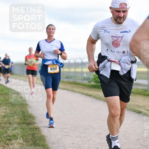 14.09.2025 - Airport Race Dr. Thomas Lammeyer http://msf.ph/oto/8877005 14.09.2025 12:22:06 Laufen 658 meine-sportfotos.de