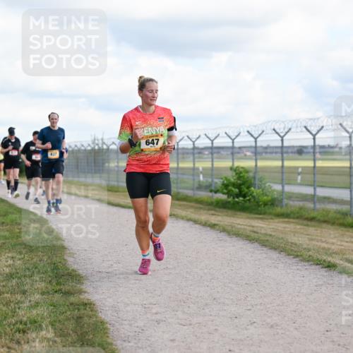 14.09.2025 - Airport Race Dr. Thomas Lammeyer http://msf.ph/oto/8877022 14.09.2025 12:22:08 Laufen 437, 647 meine-sportfotos.de