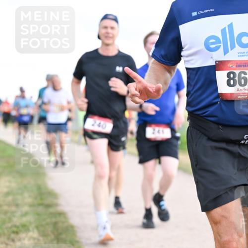 14.09.2025 - Airport Race Dr. Thomas Lammeyer http://msf.ph/oto/8877118 14.09.2025 12:22:25 Laufen 40, 866, 240, 241 meine-sportfotos.de