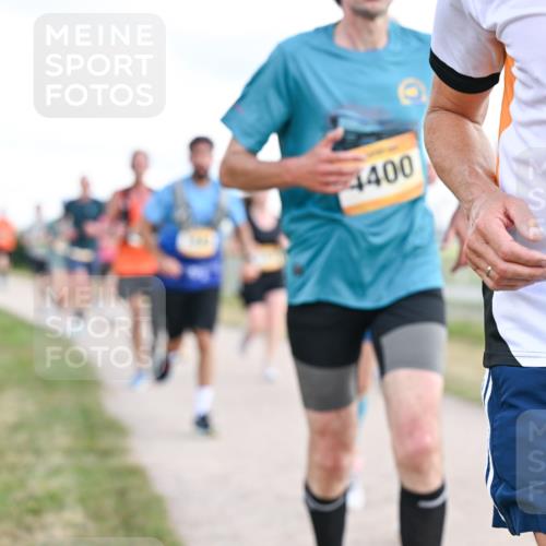 14.09.2025 - Airport Race Dr. Thomas Lammeyer http://msf.ph/oto/8877145 14.09.2025 12:22:29 Laufen 4400, 42, 171 meine-sportfotos.de