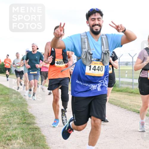 14.09.2025 - Airport Race Dr. Thomas Lammeyer http://msf.ph/oto/8877154 14.09.2025 12:22:31 Laufen 405, 14409, 1176 meine-sportfotos.de
