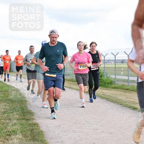 14.09.2025 - Airport Race Dr. Thomas Lammeyer http://msf.ph/oto/8877165 14.09.2025 12:22:33 Laufen 1403, 2157, 153, 153 meine-sportfotos.de