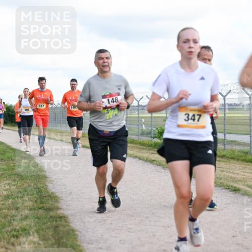 14.09.2025 - Airport Race Dr. Thomas Lammeyer http://msf.ph/oto/8877181 14.09.2025 12:22:35 Laufen 977, 993, 1403, 148, 347 meine-sportfotos.de