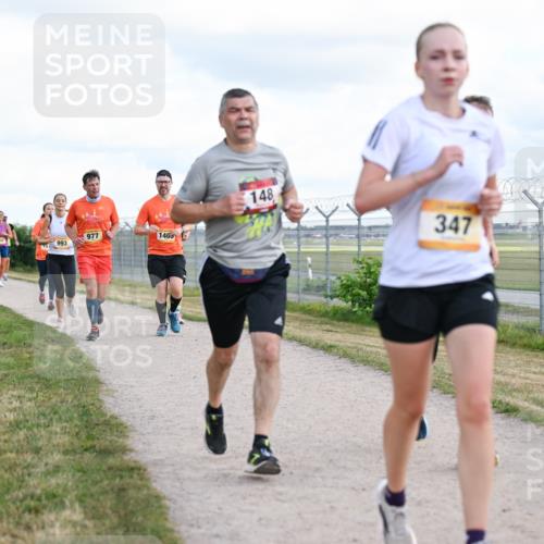 14.09.2025 - Airport Race Dr. Thomas Lammeyer http://msf.ph/oto/8877182 14.09.2025 12:22:35 Laufen 977, 993, 1405, 148, 347 meine-sportfotos.de