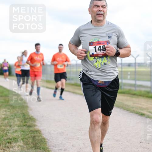 14.09.2025 - Airport Race Dr. Thomas Lammeyer http://msf.ph/oto/8877189 14.09.2025 12:22:36 Laufen 148, 36 meine-sportfotos.de