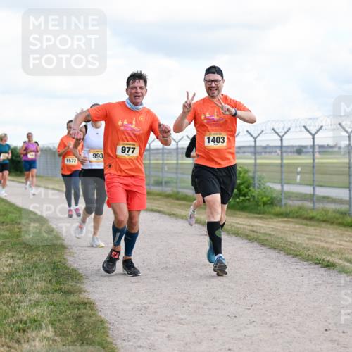 14.09.2025 - Airport Race Dr. Thomas Lammeyer http://msf.ph/oto/8877200 14.09.2025 12:22:38 Laufen 1572, 993, 977, 1403 meine-sportfotos.de