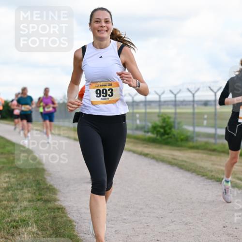 14.09.2025 - Airport Race Dr. Thomas Lammeyer http://msf.ph/oto/8877216 14.09.2025 12:22:40 Laufen 993, 946 meine-sportfotos.de