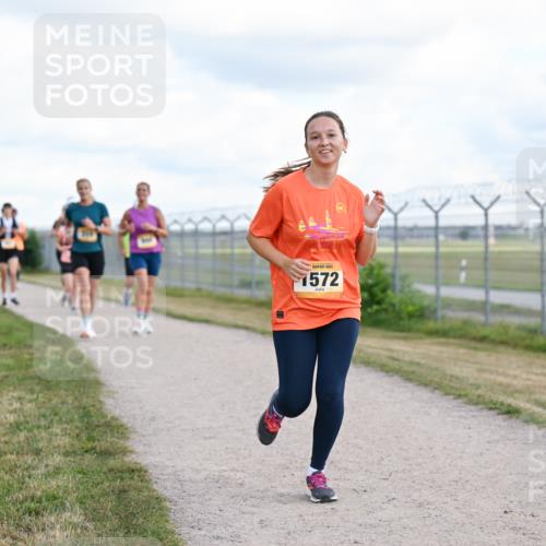 14.09.2025 - Airport Race Dr. Thomas Lammeyer http://msf.ph/oto/8877223 14.09.2025 12:22:42 Laufen 1572 meine-sportfotos.de