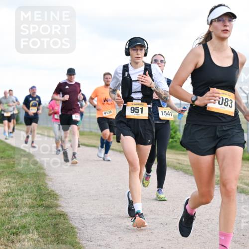 14.09.2025 - Airport Race Dr. Thomas Lammeyer http://msf.ph/oto/8877260 14.09.2025 12:22:49 Laufen 4138, 951, 1541, 083 meine-sportfotos.de