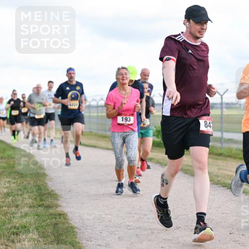 14.09.2025 - Airport Race Dr. Thomas Lammeyer http://msf.ph/oto/8877277 14.09.2025 12:22:52 Laufen 193, 84, 42, 4138 meine-sportfotos.de
