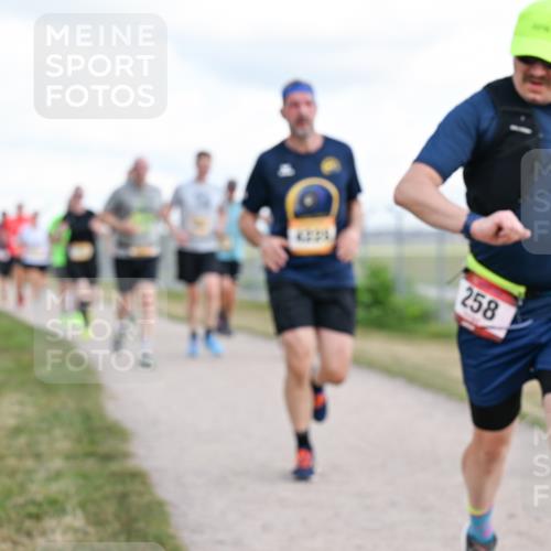 14.09.2025 - Airport Race Dr. Thomas Lammeyer http://msf.ph/oto/8877291 14.09.2025 12:22:54 Laufen 1300, 258, 1 meine-sportfotos.de