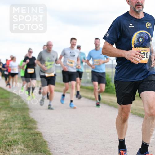 14.09.2025 - Airport Race Dr. Thomas Lammeyer http://msf.ph/oto/8877292 14.09.2025 12:22:55 Laufen 28 meine-sportfotos.de