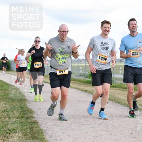 14.09.2025 - Airport Race Dr. Thomas Lammeyer http://msf.ph/oto/8877303 14.09.2025 12:22:56 Laufen 4211, 1202, 10, 371, 222, 1889 meine-sportfotos.de