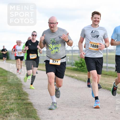 14.09.2025 - Airport Race Dr. Thomas Lammeyer http://msf.ph/oto/8877305 14.09.2025 12:22:56 Laufen 10, 1, 1202, 371, 22, 1889 meine-sportfotos.de