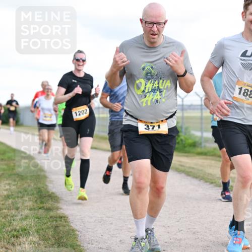 14.09.2025 - Airport Race Dr. Thomas Lammeyer http://msf.ph/oto/8877309 14.09.2025 12:22:57 Laufen 1202, 1889, 371 meine-sportfotos.de