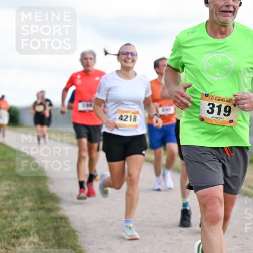 14.09.2025 - Airport Race Dr. Thomas Lammeyer http://msf.ph/oto/8877328 14.09.2025 12:23:00 Laufen 4218, 319 meine-sportfotos.de