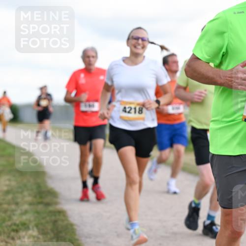 14.09.2025 - Airport Race Dr. Thomas Lammeyer http://msf.ph/oto/8877330 14.09.2025 12:23:01 Laufen 4218, 42, 319 meine-sportfotos.de