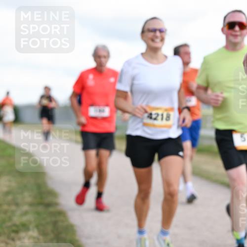 14.09.2025 - Airport Race Dr. Thomas Lammeyer http://msf.ph/oto/8877332 14.09.2025 12:23:01 Laufen 4218, 517 meine-sportfotos.de