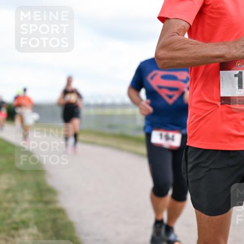14.09.2025 - Airport Race Dr. Thomas Lammeyer http://msf.ph/oto/8877343 14.09.2025 12:23:03 Laufen 194, 42, 199 meine-sportfotos.de