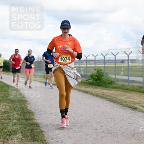 14.09.2025 - Airport Race Dr. Thomas Lammeyer http://msf.ph/oto/8877367 14.09.2025 12:23:08 Laufen 1074, 2106 meine-sportfotos.de