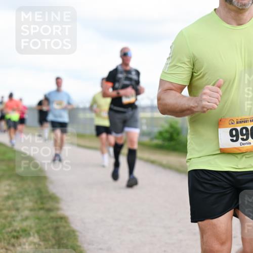14.09.2025 - Airport Race Dr. Thomas Lammeyer http://msf.ph/oto/8877422 14.09.2025 12:23:17 Laufen 42, 996, 000 meine-sportfotos.de