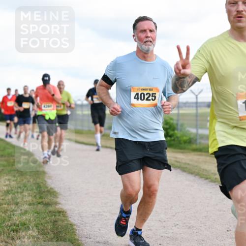 14.09.2025 - Airport Race Dr. Thomas Lammeyer http://msf.ph/oto/8877443 14.09.2025 12:23:21 Laufen 4025, 1308 meine-sportfotos.de