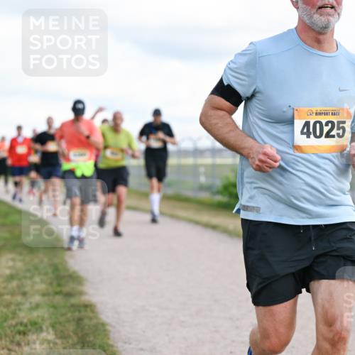 14.09.2025 - Airport Race Dr. Thomas Lammeyer http://msf.ph/oto/8877448 14.09.2025 12:23:21 Laufen 42, 4025 meine-sportfotos.de