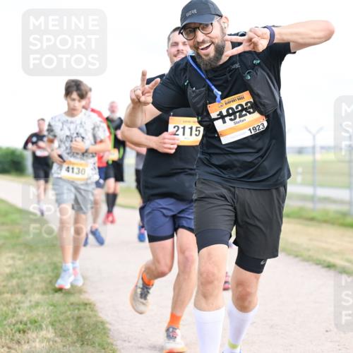 14.09.2025 - Airport Race Dr. Thomas Lammeyer http://msf.ph/oto/8877478 14.09.2025 12:23:26 Laufen 4130, 2115, 1923, 1923 meine-sportfotos.de