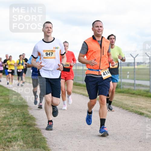 14.09.2025 - Airport Race Dr. Thomas Lammeyer http://msf.ph/oto/8877568 14.09.2025 12:23:48 Laufen 947, 26, 414, 241 meine-sportfotos.de