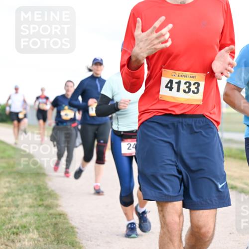 14.09.2025 - Airport Race Dr. Thomas Lammeyer http://msf.ph/oto/8877660 14.09.2025 12:24:01 Laufen 24, 4133, 1241 meine-sportfotos.de