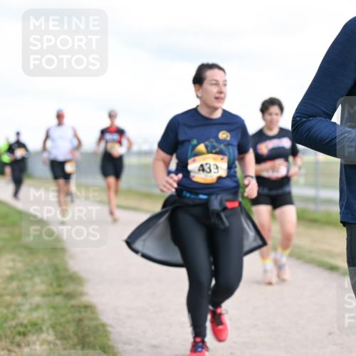 14.09.2025 - Airport Race Dr. Thomas Lammeyer http://msf.ph/oto/8877675 14.09.2025 12:24:04 Laufen 439, 1218 meine-sportfotos.de