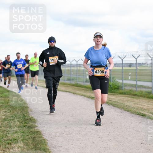 14.09.2025 - Airport Race Dr. Thomas Lammeyer http://msf.ph/oto/8877713 14.09.2025 12:24:09 Laufen 1890, 19, 4208 meine-sportfotos.de
