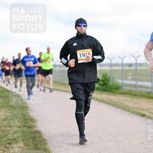 14.09.2025 - Airport Race Dr. Thomas Lammeyer http://msf.ph/oto/8877724 14.09.2025 12:24:11 Laufen 1916, 4208 meine-sportfotos.de