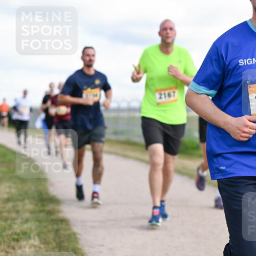 14.09.2025 - Airport Race Dr. Thomas Lammeyer http://msf.ph/oto/8877753 14.09.2025 12:24:15 Laufen 2167, 1898 meine-sportfotos.de