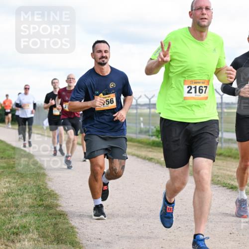 14.09.2025 - Airport Race Dr. Thomas Lammeyer http://msf.ph/oto/8877756 14.09.2025 12:24:16 Laufen 56, 2167, 537 meine-sportfotos.de
