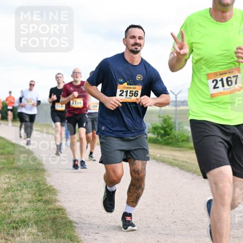 14.09.2025 - Airport Race Dr. Thomas Lammeyer http://msf.ph/oto/8877759 14.09.2025 12:24:16 Laufen 2116, 9154, 2156, 2167, 637 meine-sportfotos.de