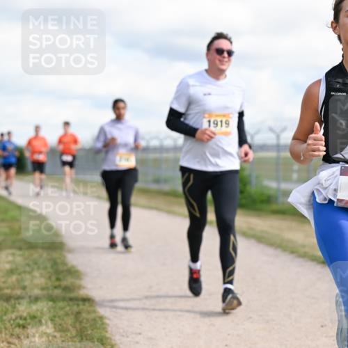 14.09.2025 - Airport Race Dr. Thomas Lammeyer http://msf.ph/oto/8877791 14.09.2025 12:24:21 Laufen 1919, 76 meine-sportfotos.de